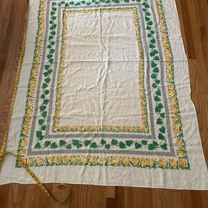 Vintage Floral Border Tablecloth 49x 65